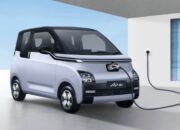 Mobil listrik diprediksi lebih unggul di China pada 2025