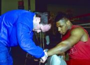 Siapa yang Bentuk Iron Mike Jadi Legenda Tinju?