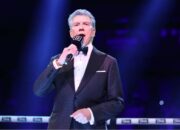Michael Buffer, Penyiar Ring Legendaris Jadi Pendeta Dadakan di Hari Valentine