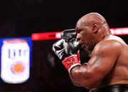 Mike Tyson Terkena Parkinson usai Kalah Lawan Jake Paul?