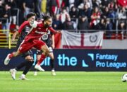 Waduh, Proses Naturalisasi Jairo Riedewald Terkendala Berkas